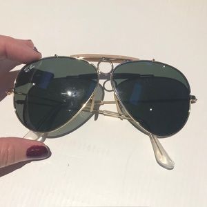 VINTAGE RAY BAN SUNGLASSES
